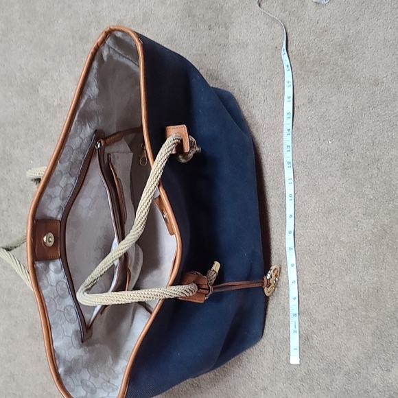 Michael Kors Maritime NAVY Canvas Large Tote Bag - Picture 6 of 7